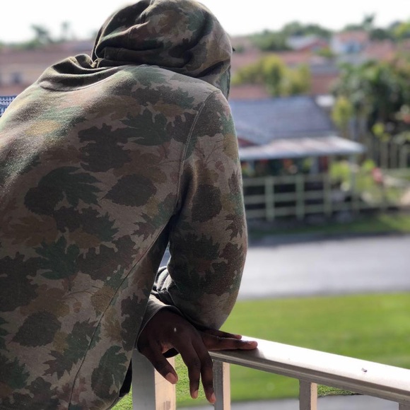 Meet your Posher, Zahir - Picture 1 of 1